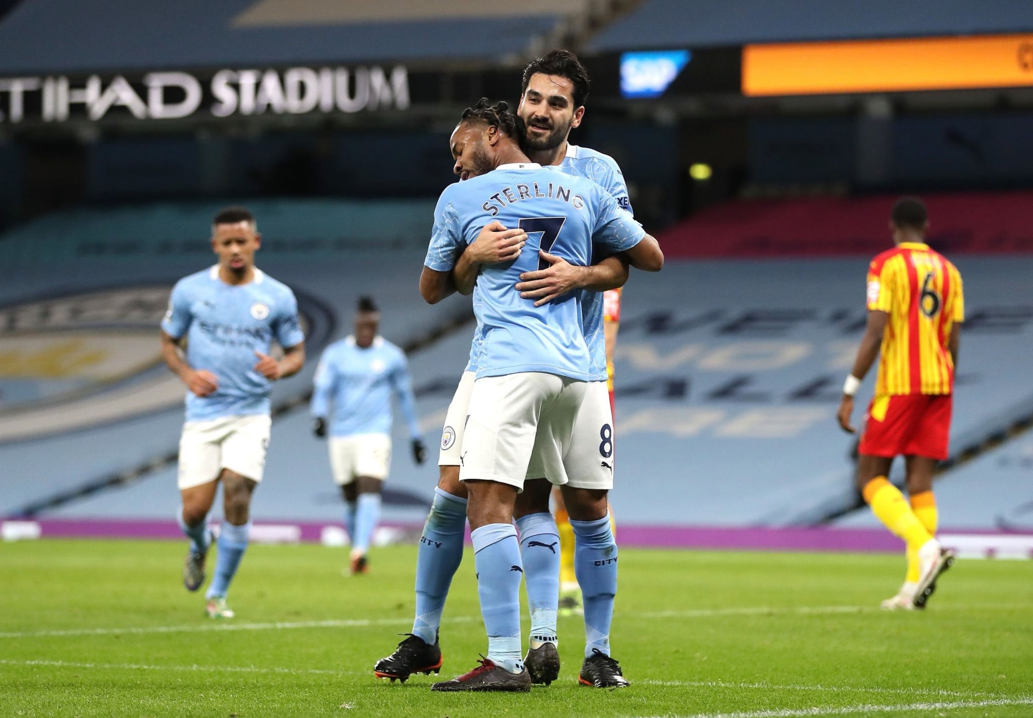 的历史和独 的历史和独